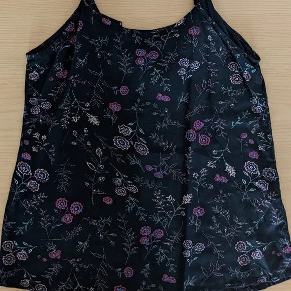 Simons Botanical Ruffle Tank - Picture 2 of 3